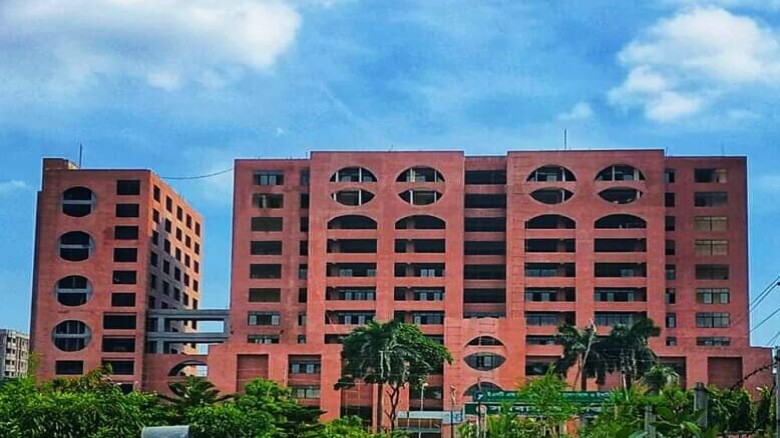 রোগী বাড়ে, ভোগান্তিও বাড়ে পঙ্গু হাসপাতালে